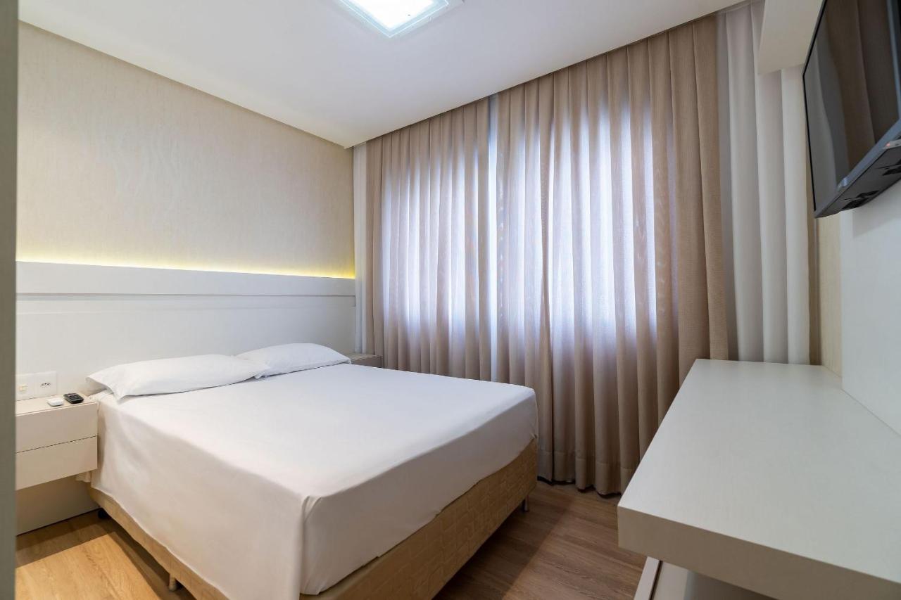 Varandas Do Atlantico - Apartamento Impecavel Em Condo Pe Na Areia Bombinhas Exteriör bild