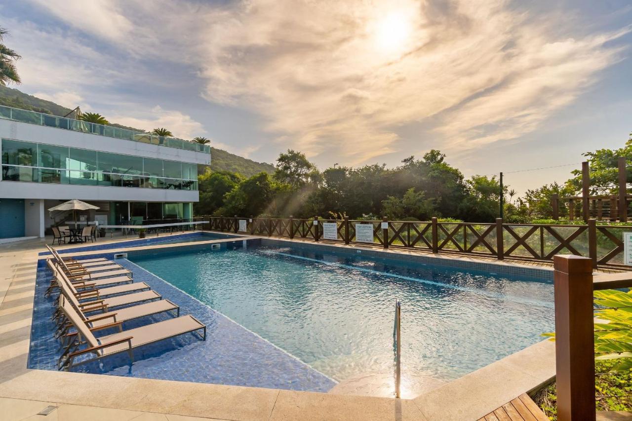 Varandas Do Atlantico - Apartamento Impecavel Em Condo Pe Na Areia Bombinhas Exteriör bild